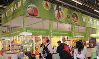 Promoting Vietnamese farm produce in Germany