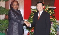 President Truong Tan Sang receives Angolan, Congolese ministers