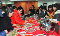 Vietnamese community in RoK welcomes Tet 2014