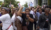 Thai protest leader set May 27 as deadline