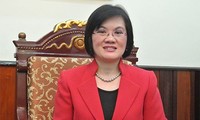 Deputy PM Minh’s spouse receives ambassadors’ to China