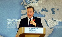 Britain seeks compromise for EU reform