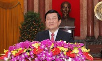 President Truong Tan Sang pays a Tet visit to VietsoPetro