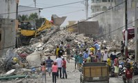Ecuadorian President visits earthquake affected region