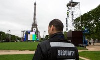 France tightens security to address hooligan fights at Euro 2016