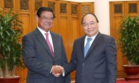 Vietnam, Cambodia  seek to enhance comprehensive relations