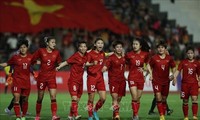 Vietnamese female football team champions SEA Games 32