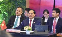 ASEAN, partners adopt joint statements on cooperation 