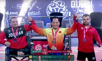 Weightlifter Le Van Cong wins gold at World Para Powerlifting Championships