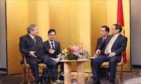PM receives executives of Japan’s leading economic groups