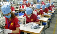 Apparel sector sees positive signs