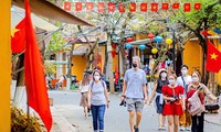 Foreign visitors to Vietnam increase in low season