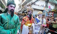 Vietnamese Chinese celebrate Nguyen Tieu festival