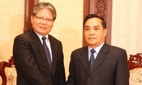 Minister of Justice visits Laos