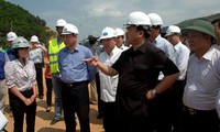Deputy PM spurs on Noi Bai – Lao Cai Highway project