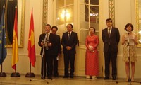 Vietnam and Spain mark 35th anniversary of diplomatic ties