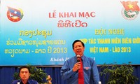 Vietnam, Lao youths boost cooperation