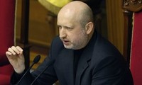 Ukraine kicks off campaigns for presidential elections