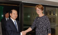 Deputy PM Vu Van Ninh begins official visit to Sweden 