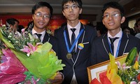 Vietnam wins three gold medals at Int’l Mathematical Olympiad 