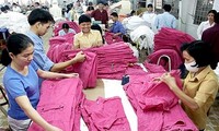 Vietnam’s garments and textiles gradually take up domestic market