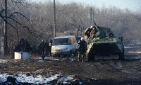 Lugansk militias fully withdraw heavy weapons from front line