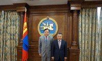 Mongolian Parliament seeks closer ties with Vietnam