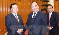 Deputy PM seeks Laos’ support for Vietnam-invested projects