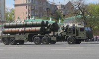 Russia deploys S-400 missile battery to Syria