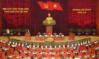 2nd meeting of the 12th Party Central Committee closes