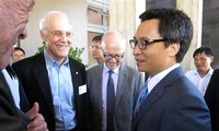 Vietnam encourages science and technology