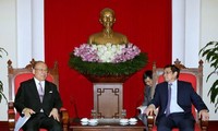 Japan-Vietnam Friendship Parliamentary Alliance Special advisor visits Vietnam