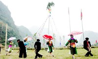 Festival featuring Mong ethnic people of Ha Giang opens in Hanoi