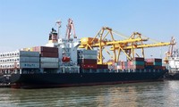 Vietnam’s exports overcome difficulties in 2016