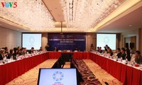 APEC officials seek ways to ensure trade security 
