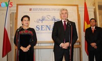 Vietnam's top legislator meets Czech leaders