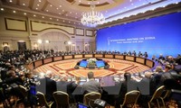 Syria talks focus on Russia-proposed plan