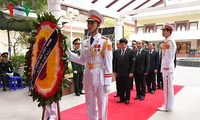 VOV leaders pay tribute to former PM Phan Van Khai