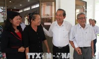   Deputy PM Truong Hoa Binh meets voters in Long An