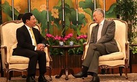 Vietnam, Singapore develop effective strategic partnership