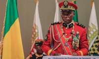 Gabon coup leader sworn in as interim President 