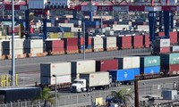 US announces new tariff hikes on Chinese imports 