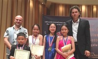 越南选手在美国朗曦国际音乐节钢琴比赛上荣获多个奖项