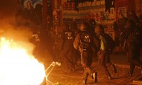 Allemagne: Affrontements en marge du G20, au moins 76 policiers blessés