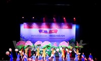 Un programme artistique célébrant les 55 ans des relations Laos-Vietnam