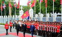 Le Premier ministre Nguyen Xuan Phuc entame sa visite en Thaïlande