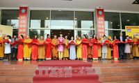 Vernissage de l’exposition sur les acquis du bouddhisme vietnamien