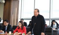 Le vice-Premier ministre Truong Hoa Binh en visite en République de Corée