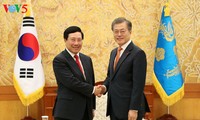 Pham Binh Minh rencontre les plus hauts dirigeants sud-coréens