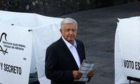 Mexique: large victoire du candidat de gauche «AMLO» à la présidentielle